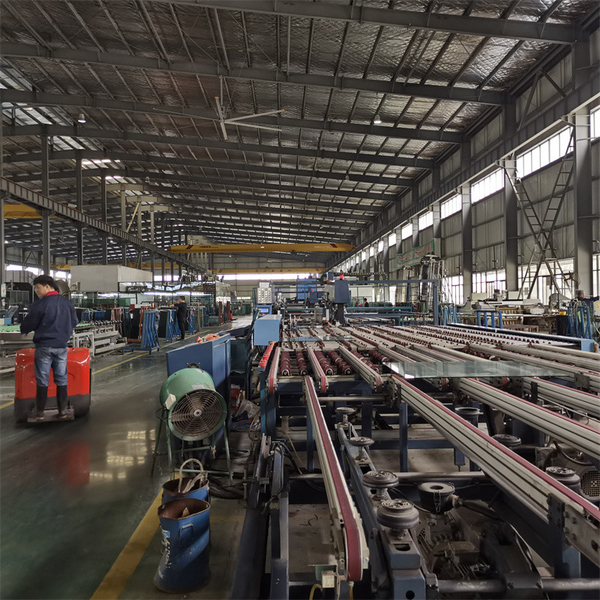 foshan nanhai ruixin glass co., ltd dây chuyền sản xuất của nhà sản xuất